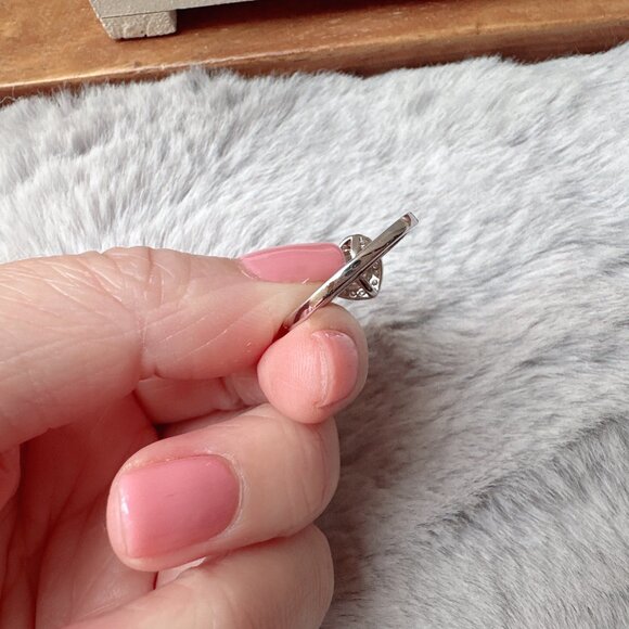 1.64ct Moissanite Heart Sterling Silver Ring - Picture 8 of 10